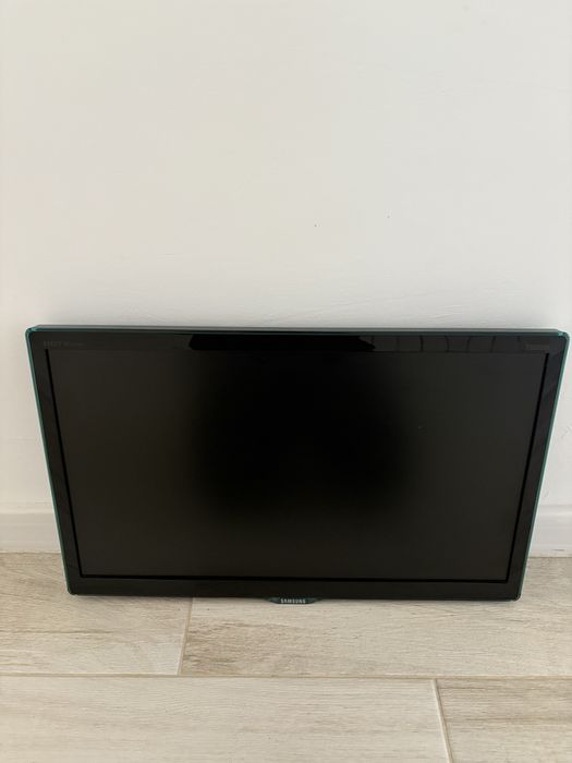 Tv samsung 22 cale