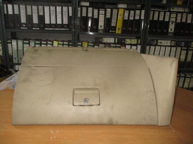 Porta luvas VOLKSWAGEN Bora (1J2)