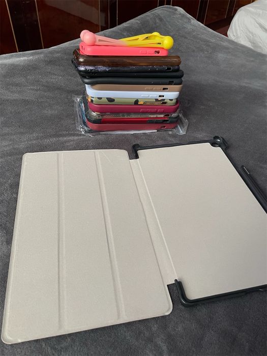 Чехол iphone та різні