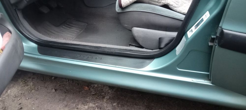 Обмін, Продам пежо 206 1.4