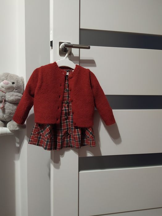 Sweterek Zara 74
