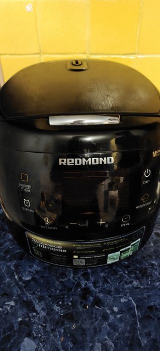Redmond RMC- M902 мультиварка