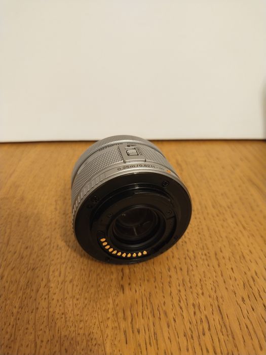 Obiektyw Olympus M.Zuiko Digital 14-42 mm f/3.5-5.6 II R srebrny