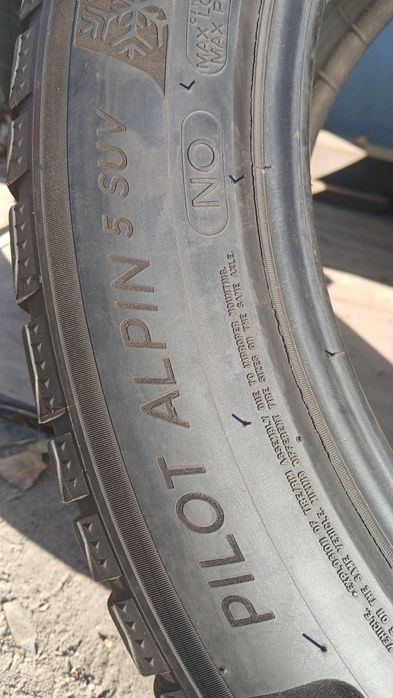 GoAuto Terminal Michelin різноширокий 275/45 і 305/40r20 19р к-т Київ