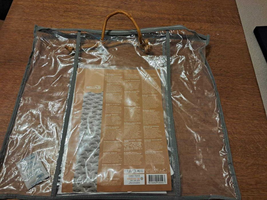 Подушка під спину WELLPUR HALSA 34х36х12/6см