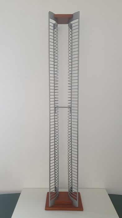 Estante / Coluna para 60 CDs