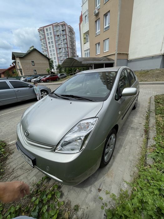 Toyota prius приус 20 идеал