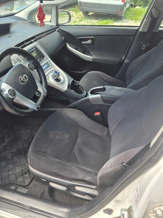 Prius 3 +LPG. hybryda.