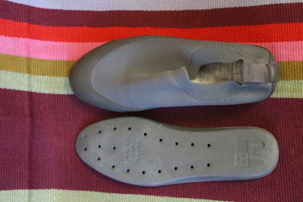 Рідкісна модель оригінальних сліпонів UNIQLO U Knit Sneaker