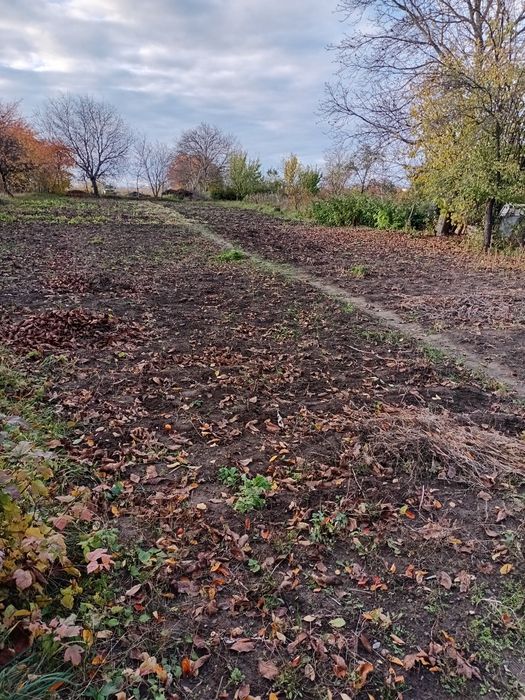 Продається участок з будинком. М. Жмеринка.