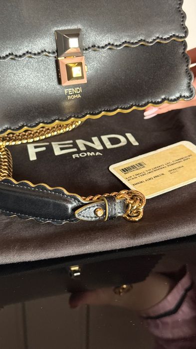 Продам Сумку Fendi оригінал