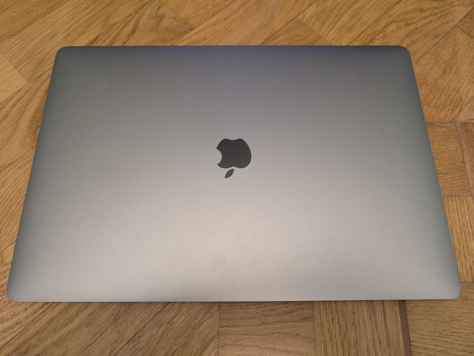 MacBook Pro  2019 (а2141), 16" і9, 16/1  ТБ, 5500м, 93 цикли.