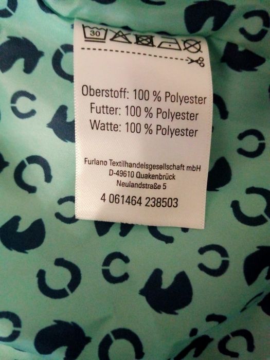 Продам жилет для девочки