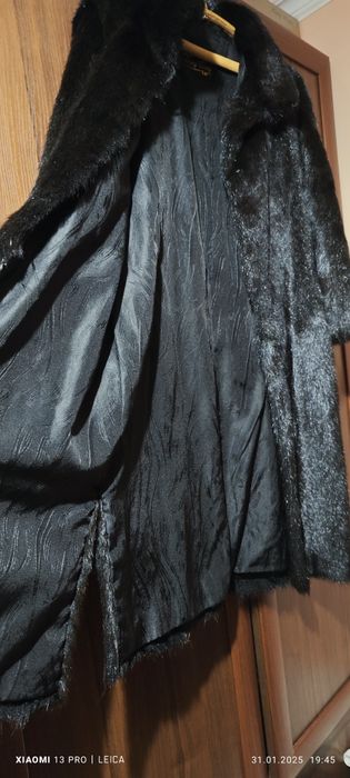 Шуба натуральна жіноча