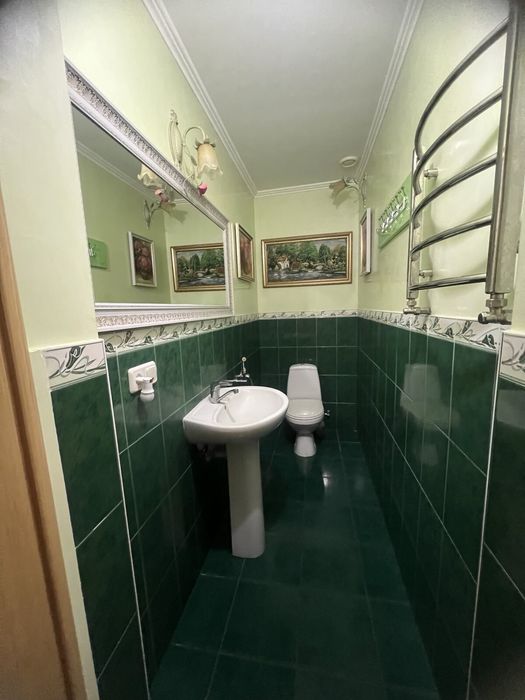 Дом 130 м2 в Хаджибейском районе. Район Шустов, дом в два этажа