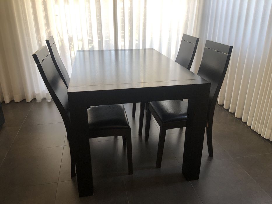 Mesa sala de Jantar