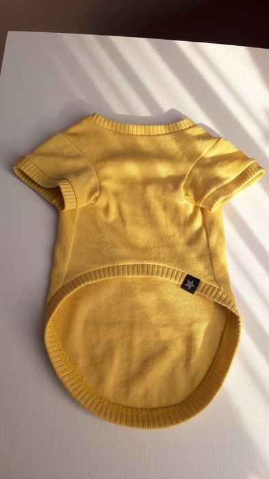 Светр для котика чи песика.