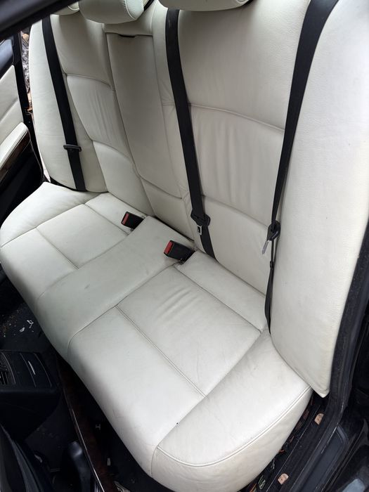 Fotele siedzenia bmw e90 sedan m pakiet sporty jasne skora skorzane grzane uk komplet