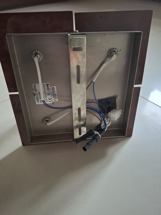 Lampa sufitowa 4 punkty świetlne