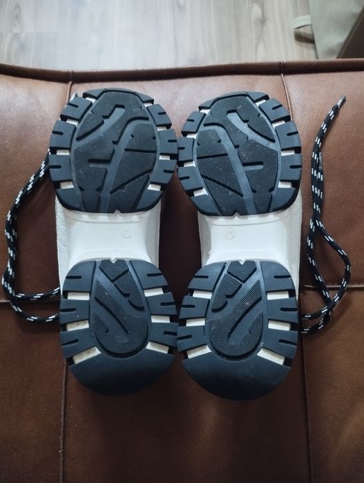 Tênis Bamburi quase novos