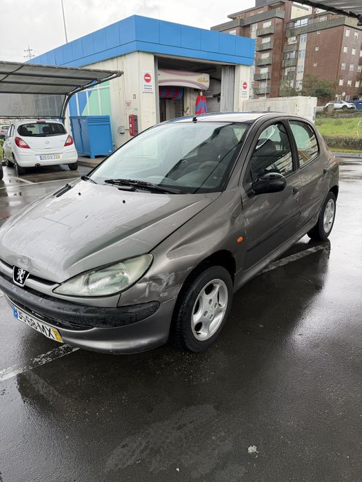 Pegeut 206  1.1 gasolina