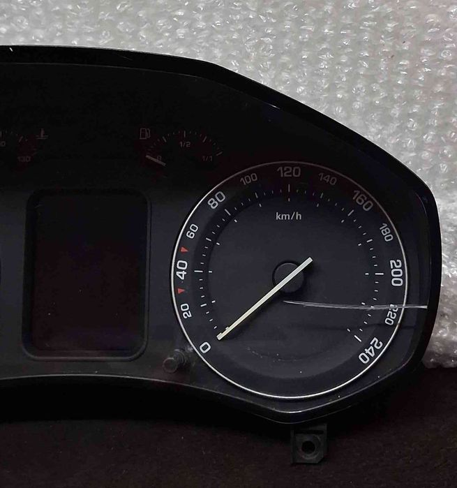 Quadrante / Painel de Instrumentos 1Z0920841D - SKODA OCTAVIA II