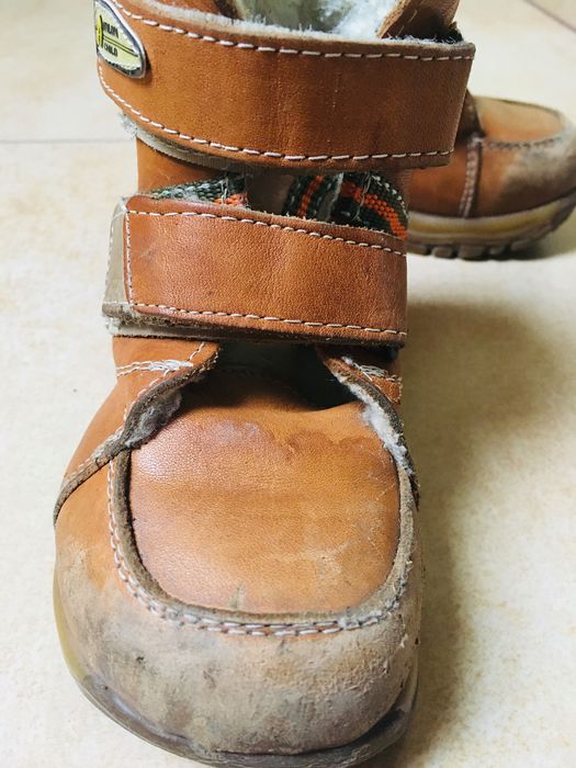 Zimowe buty skórzane 24