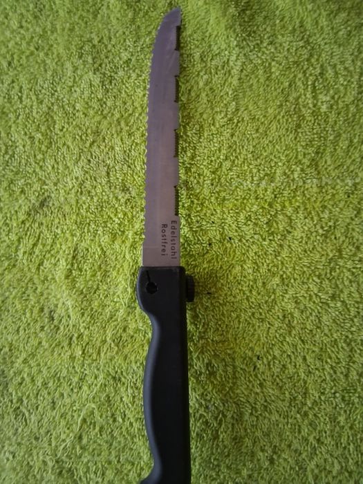 Nóż Edelstahl Rostfrei