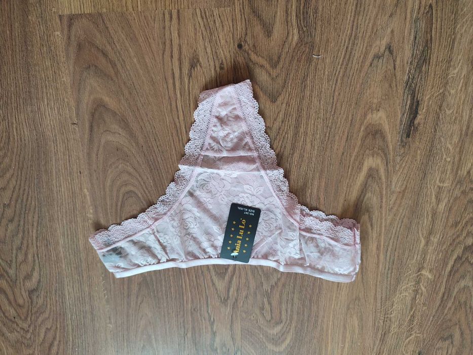 Nowe majtki stringi koronkowe rozmiar XL/XXL