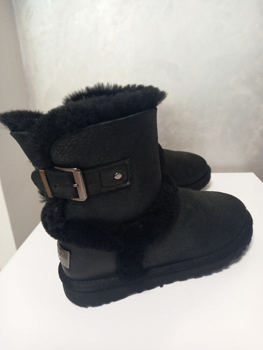 未使用「UGG Australia」17371BX-BLK-L 22cm 未使用「UGG Australia」17371BX-BLK-L 22cm UGG Australia