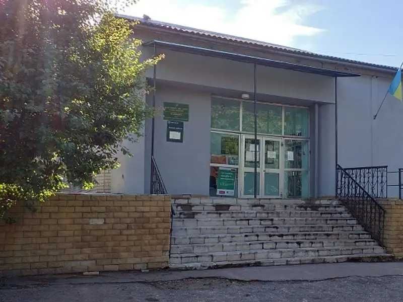 Продаж нерухомого майна м. Глухів, вул. Путивльська, 18а
