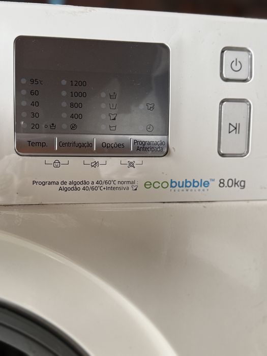 Maquina de lavar roupa