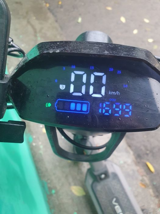 Срочно!!!Продам електро самокати