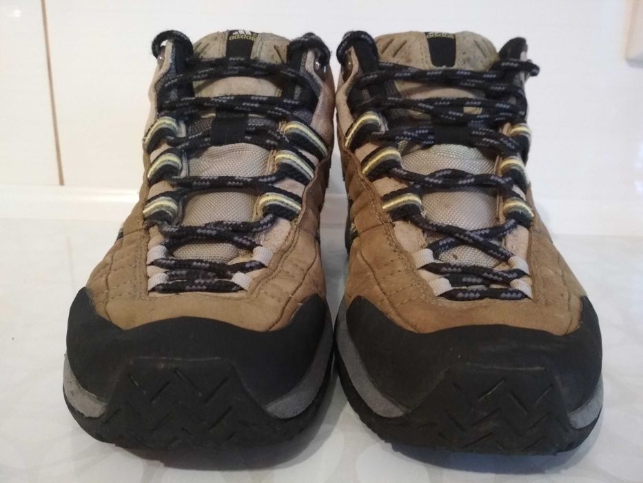 Ботинки adidas 38 размер