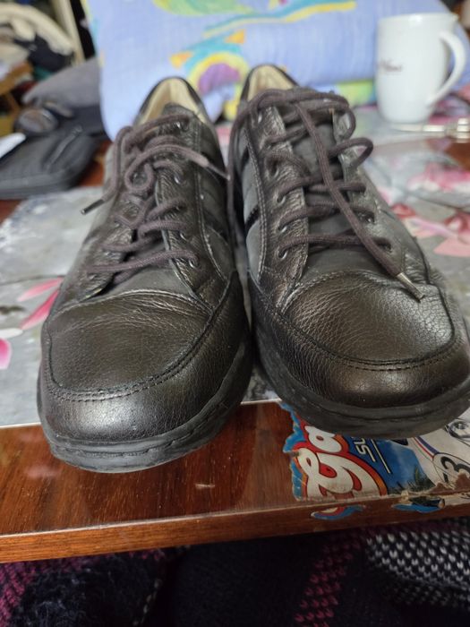 Buty damskie firmy Medicus.