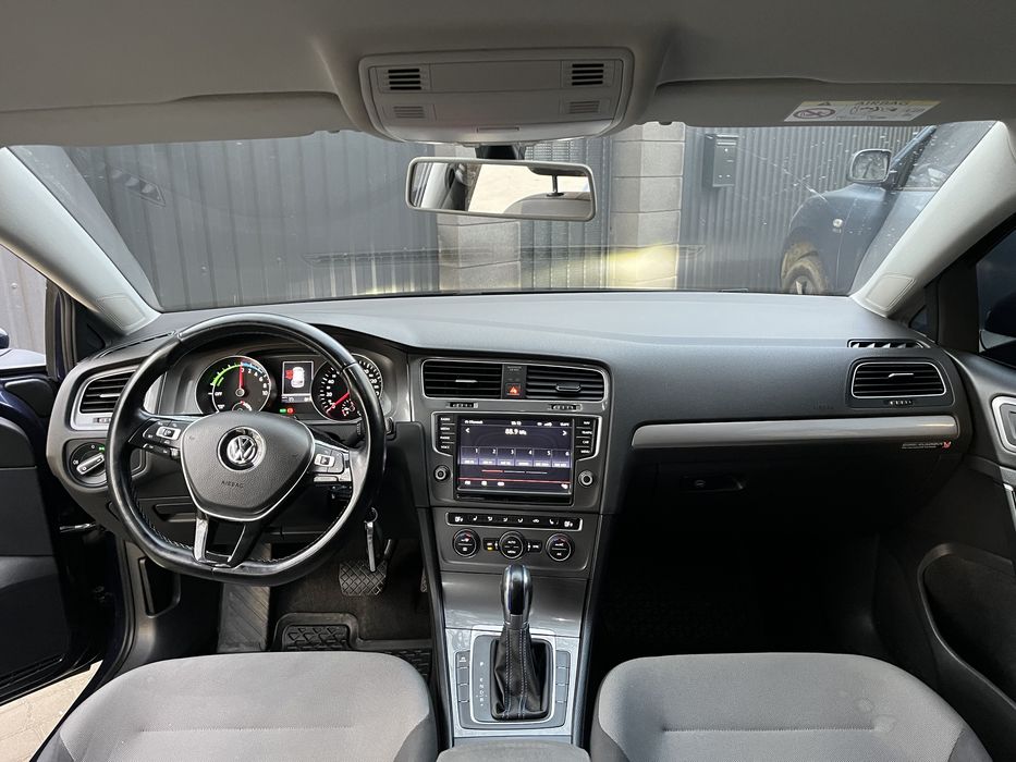 E-Golf 2015 Volkswagen 24kw електричка без вкладень
