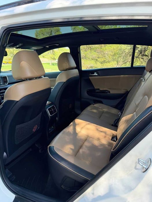 Kia Sportage      2020