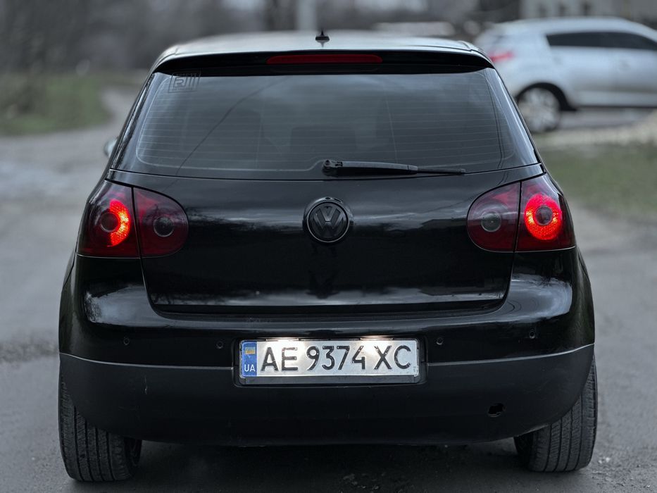 Продам Volkswagen Golf 5