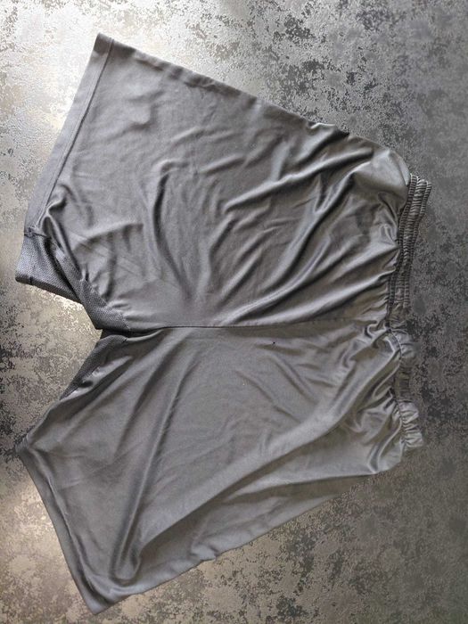 Spodenki sportowe czarne Puma męskie XL