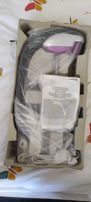 Massajador Panasonic EV2610 Reach Easy Point Percussion Massager