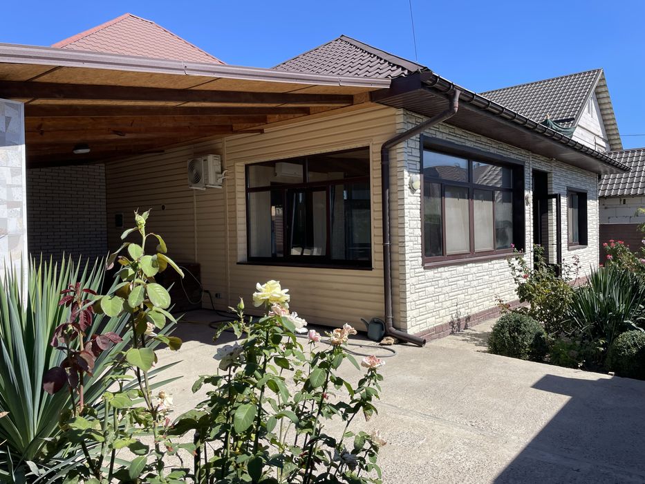 Продам дом красный кирпич 14-ст Люстдорфской дороги