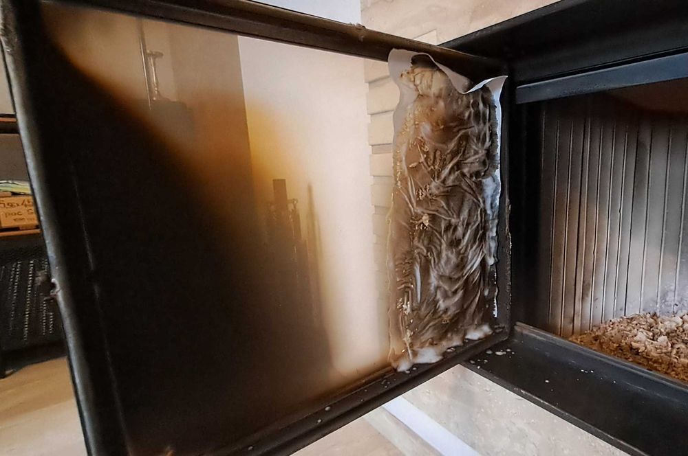 Sprzątanie domów, piwnic,strychów,pranie tapicerki meblowej