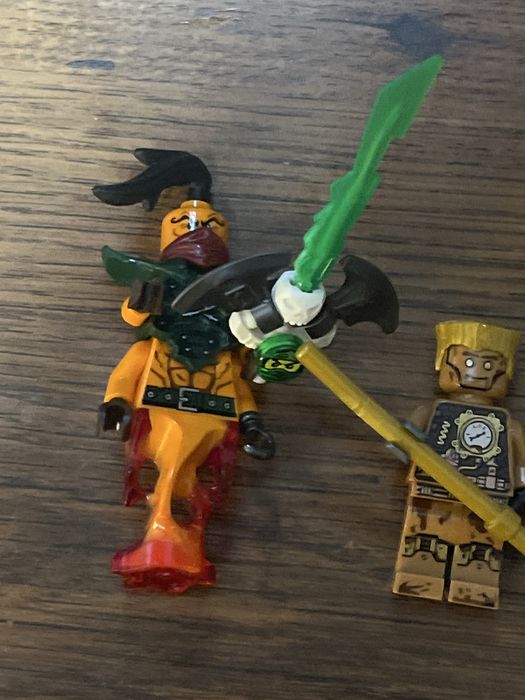 Zestaw minifigurki ninjago echo zane i nadakhan