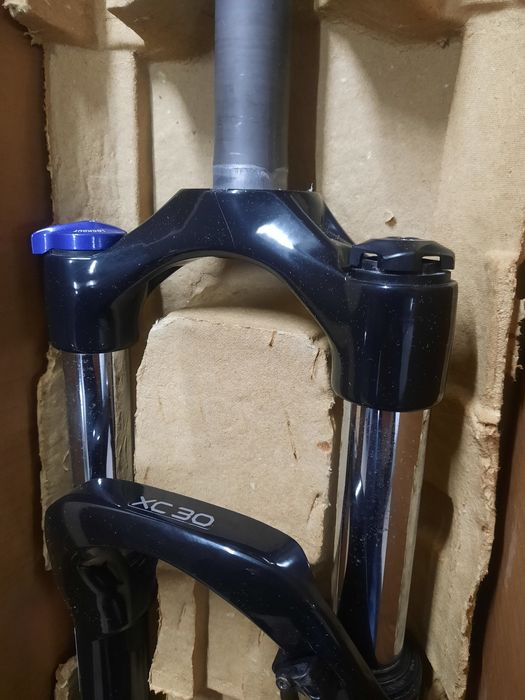Вилка Rockshox XC30