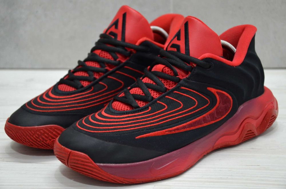 Кроссовки Nike LeBron 20 — купить недорого на OLX.ua