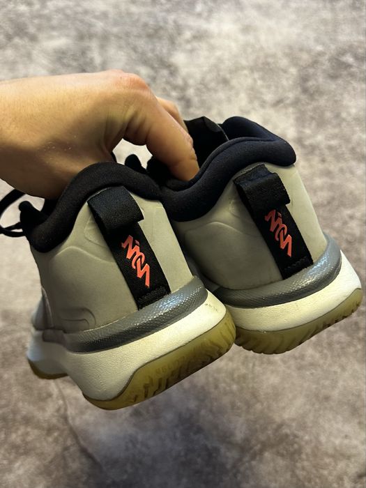 Оригінальні баскетбольні кросівки Jordan Nike найк джордан