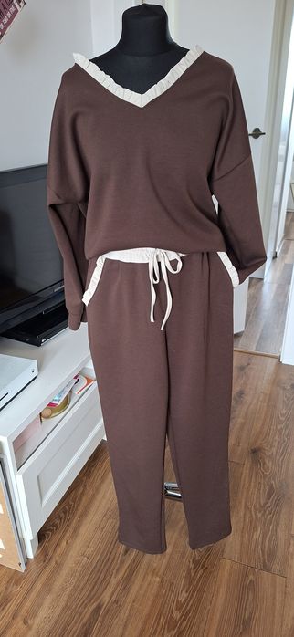 Nowy dres damski L/XL