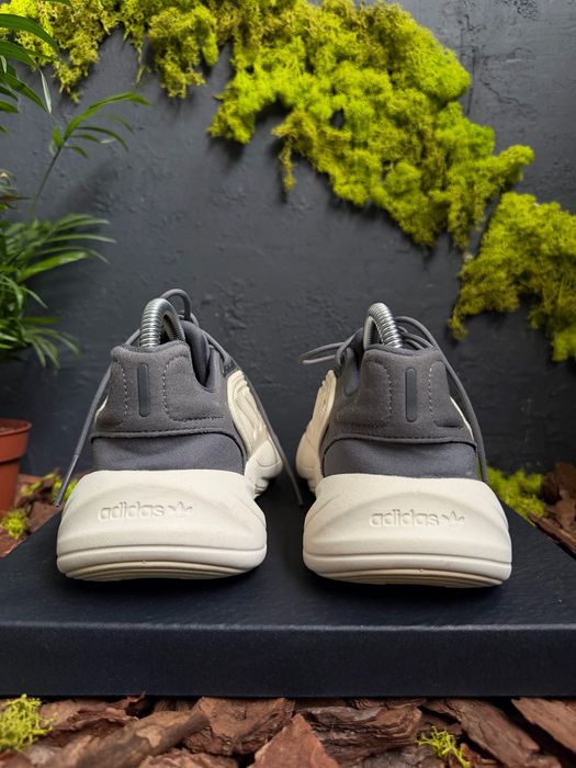 Оригінальні кросівки Adidas Ozelia Wonder White Grey / 38 розмір