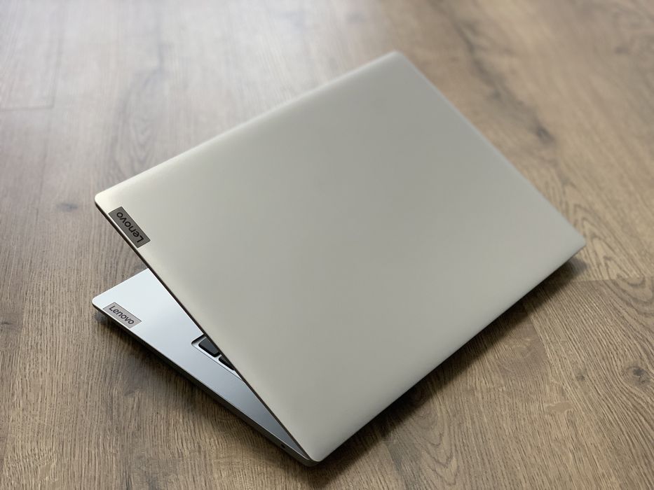 Ноутбук Lenovo IdeaPad