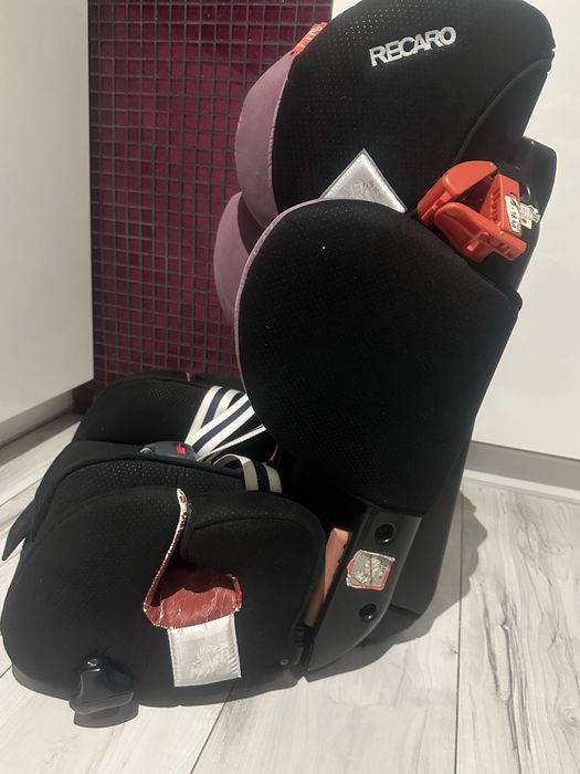 Fotelik samochodowy Recaro Young Sport 9-18 kg